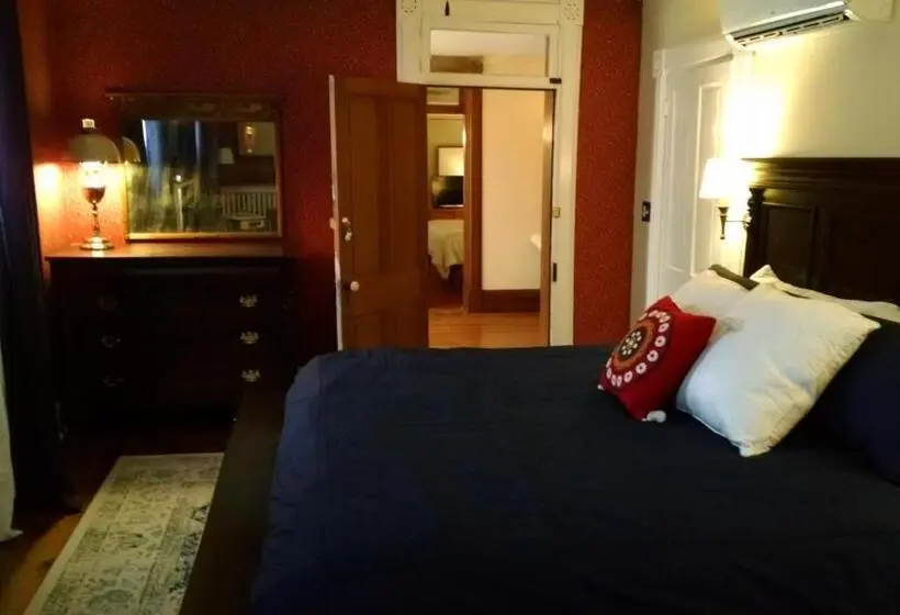 キングサイズベッドのスーペリアルーム, Georges On York B&b