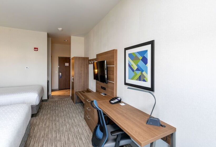 جناح, Holiday Inn Express   Lethbridge Southeast, An Ihg