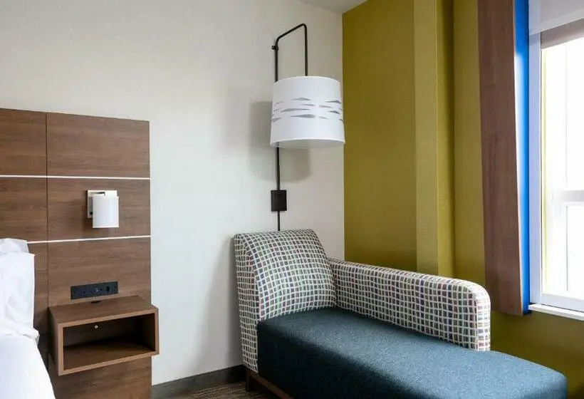 Standard-invahuone King-vuode, Holiday Inn Express Lethbridge Southeast, An Ihg