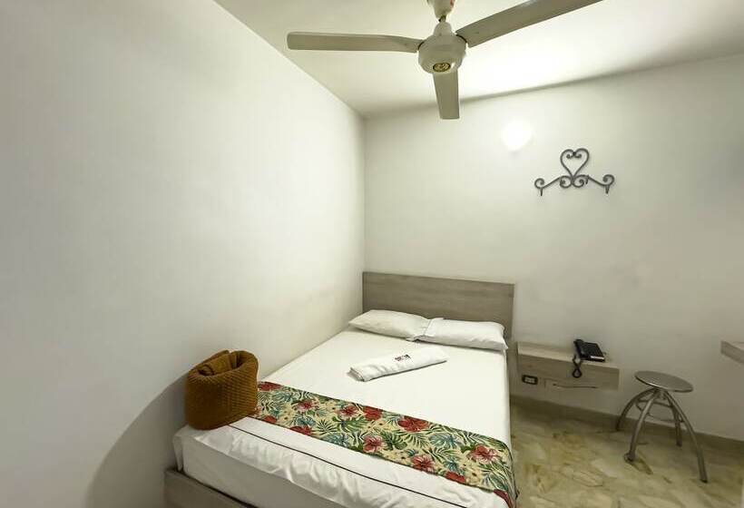 חדר סטנדרט, Macedonia Plaza Medellin