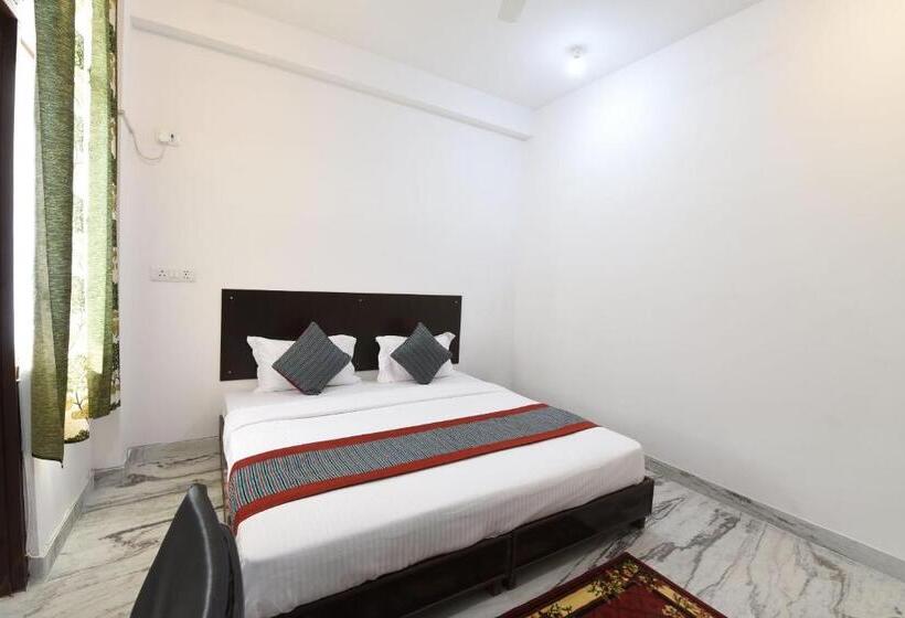 חדר קלאסי לשלושה, Oyo 18982 Ooak Homes