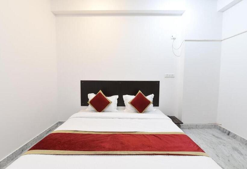 חדר קלאסי לשלושה, Oyo 18982 Ooak Homes