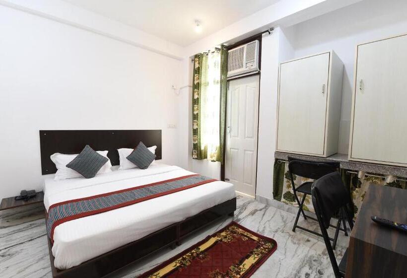 חדר קלאסי לשלושה, Oyo 18982 Ooak Homes