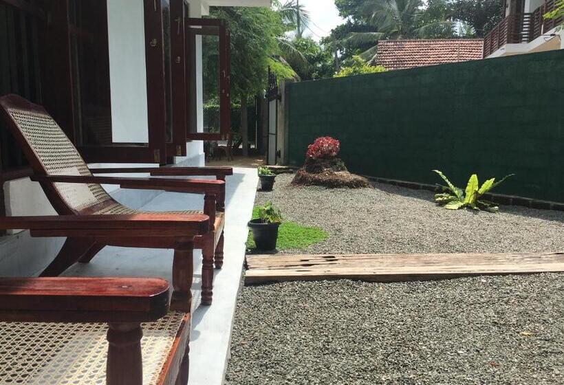 Standard Room Garden View, Anthony Guesthouse