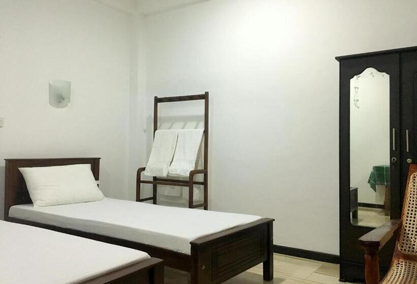 Economy Room, Anthony Guesthouse