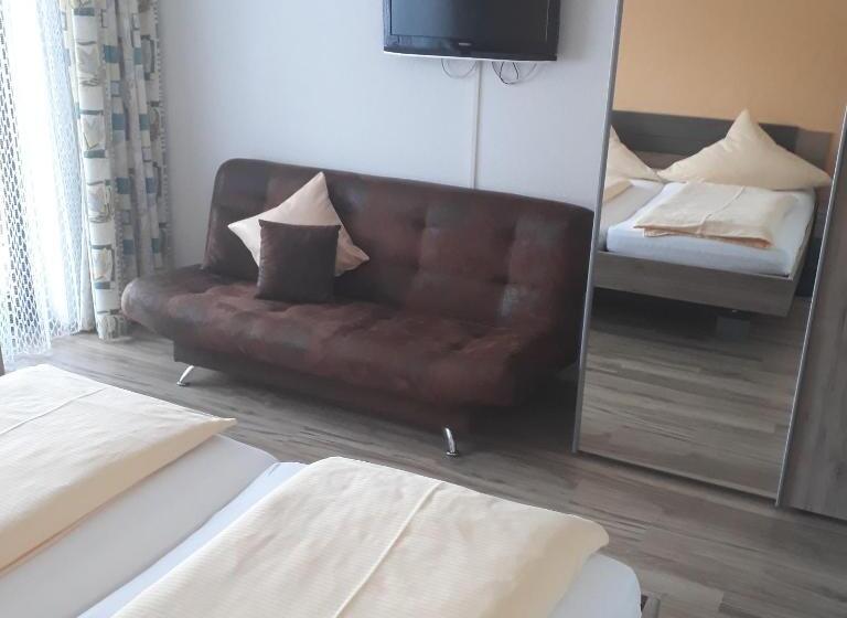 Номер Стандарт, Pension Brix