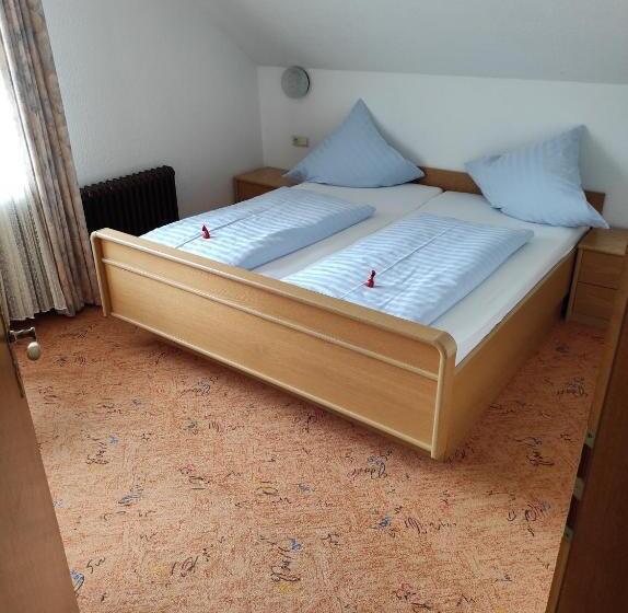 דירה בת חדר שינה 1 עם מרפסת, Pension Brix