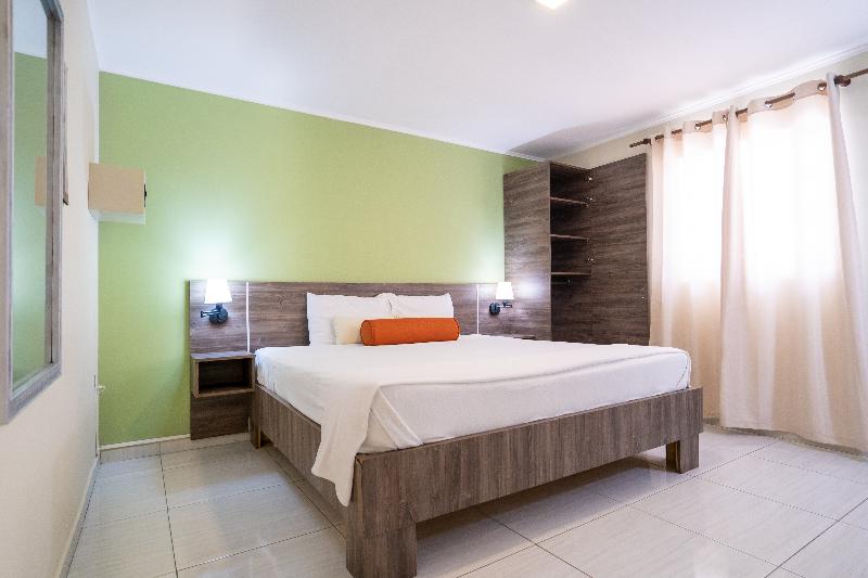 آپارتمان 2 خوابه, Delynne Boutique