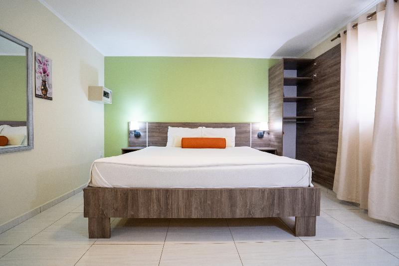 آپارتمان 2 خوابه, Delynne Boutique