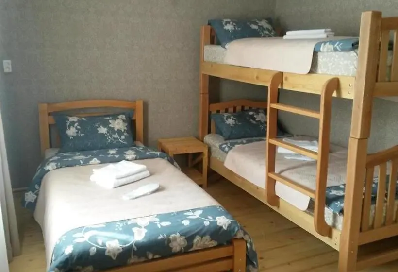 اتاق استاندارد چهار تخته, Panorama Guesthouse