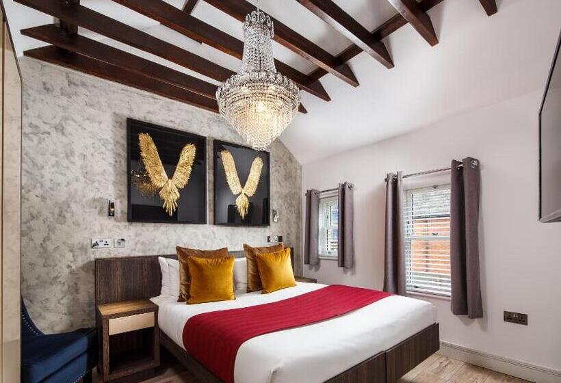 דירת חדר, Signature Suites