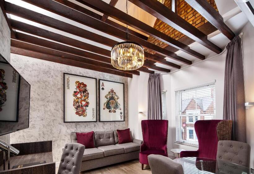 Апартаменты 1 Спальня, Signature Suites