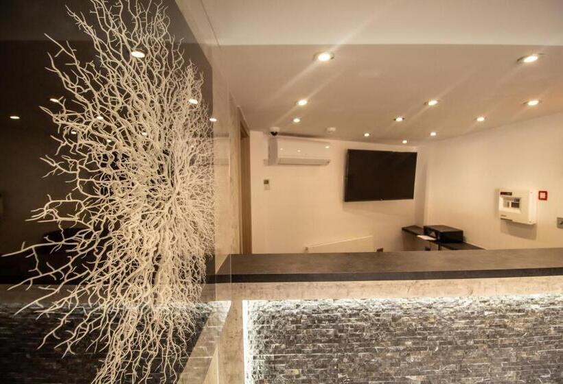 Номер Стандарт, Signature Suites