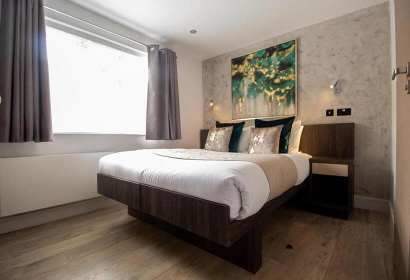 Номер Стандарт, Signature Suites