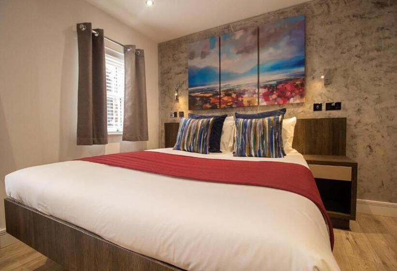 Номер Стандарт, Signature Suites