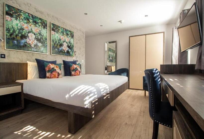 דירת חדר דלוקס, Signature Suites