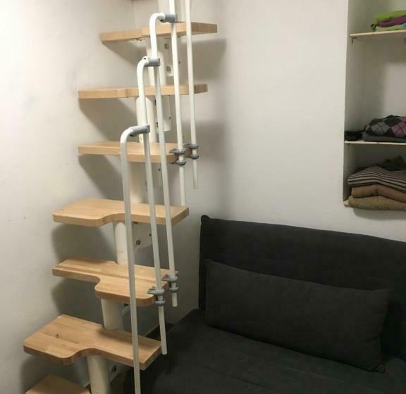 اتاق استاندارد یک نفره, Na Tazzulel E Cafe