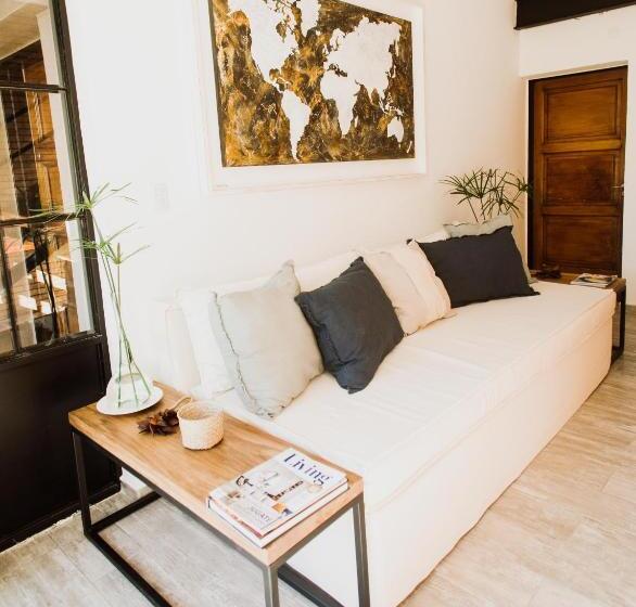 آپارتمان 1 خوابه با چشم‌انداز باغ, Casa Nuestra