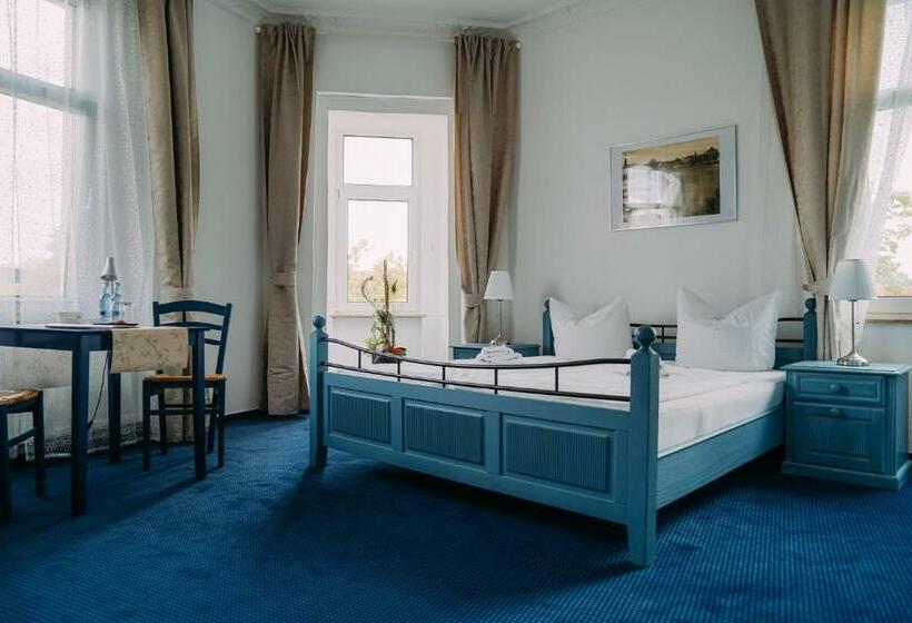 标准间, Haus Singer