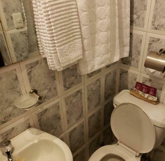 غرفة قياسية رباعية, Lloresa