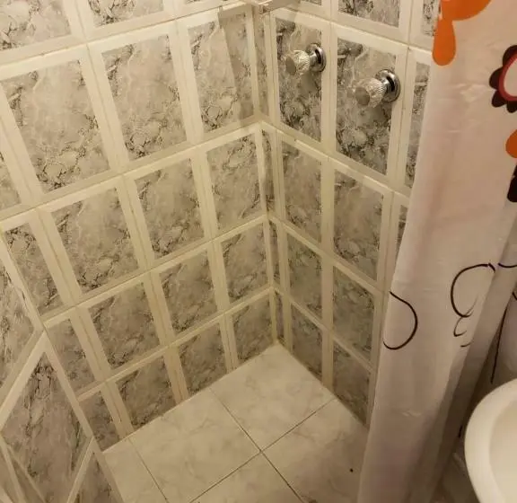 Habitació Quàdruple Estàndard, Lloresa