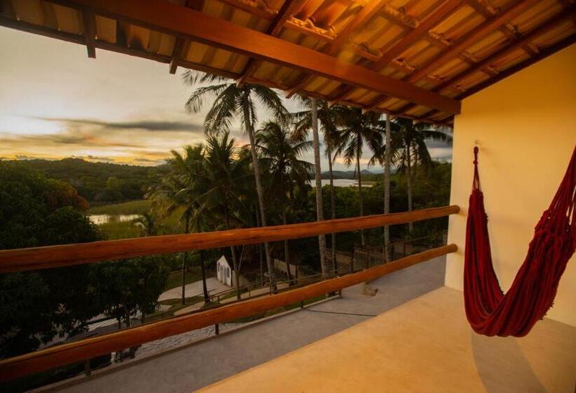 غرفة قياسية ثلاثية, Pousada Vila Sol Maior