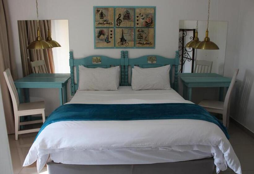 キングサイズベッドのスタンダードルーム, House And Heart Guest House