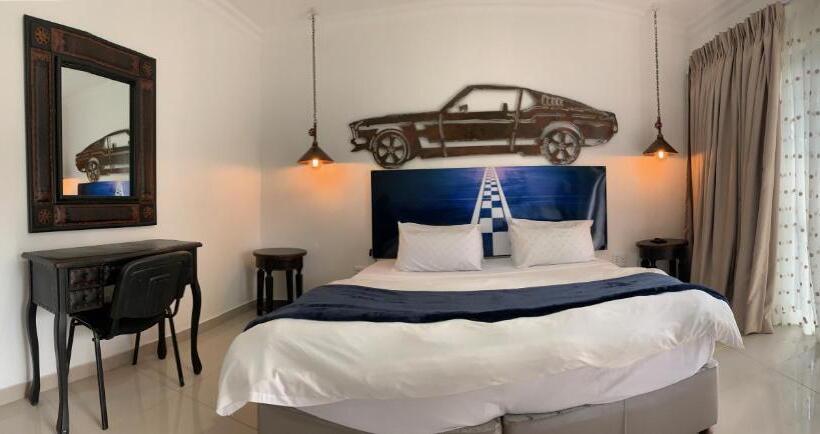 ガーデンビュースタンダードルーム, House And Heart Guest House