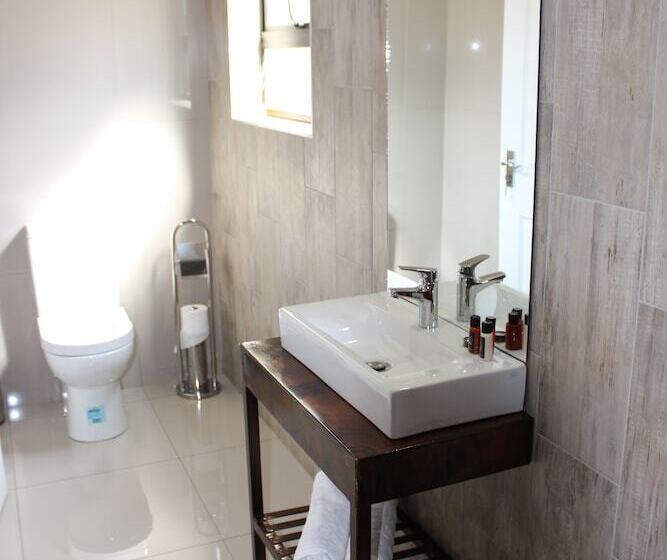 スタンダードルーム, House And Heart Guest House