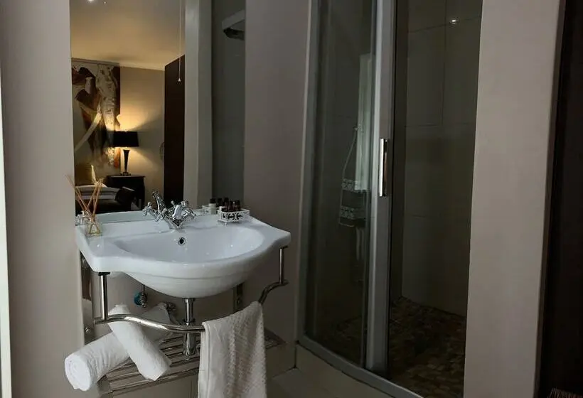 Standard-huone, House And Heart Guest House