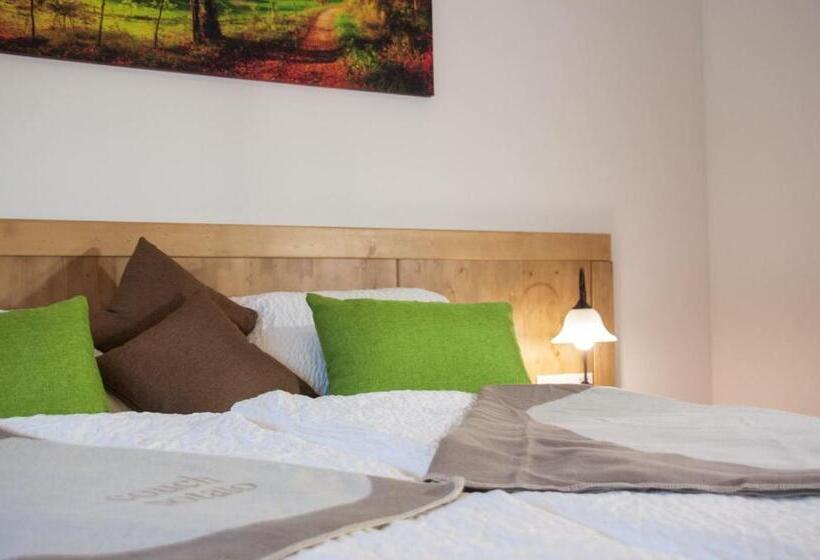 חדר סטנדרט עם מרפסת, Landhaus Seereith