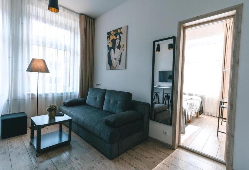 آپارتمان لوکس 1 خوابه, Brother House Kaunas