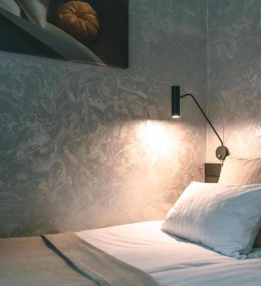 اتاق استاندارد با چشمانداز باغ, Brother House Kaunas