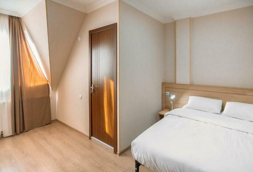 اتاق عادی, Royal Bakuriani