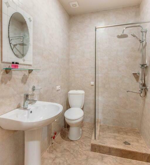 اتاق استاندارد با 2 تخت دوبل, Royal Bakuriani