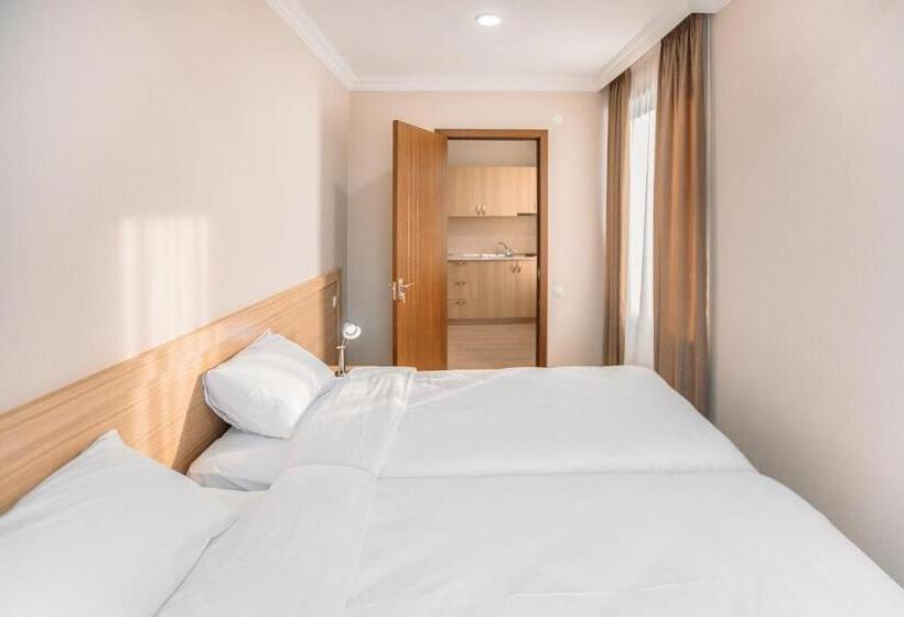 سوییت خانوادگی, Royal Bakuriani