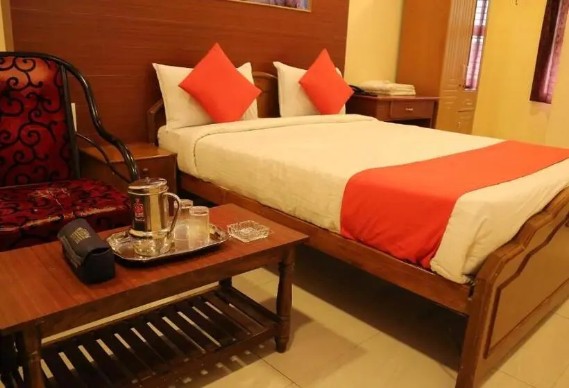 Chambre Deluxe, Kumaran Millenium Residency