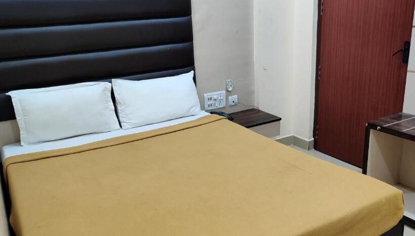 스탠다드 룸, Kumaran Millenium Residency