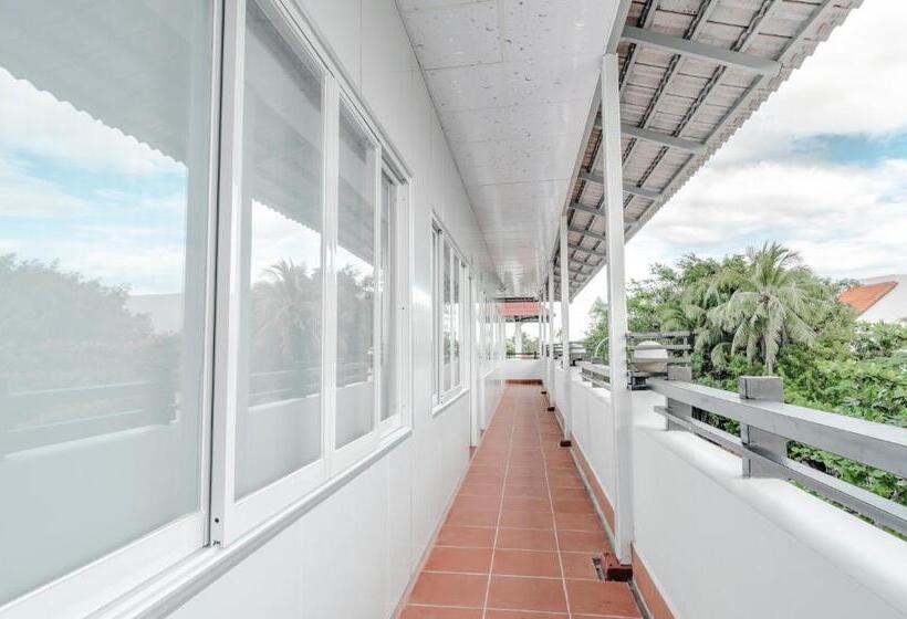 اتاق سوپریور با تخت بزرگ, Le Huynh Mui Ne