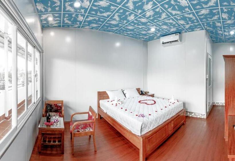 اتاق سوپریور با تخت بزرگ, Le Huynh Mui Ne