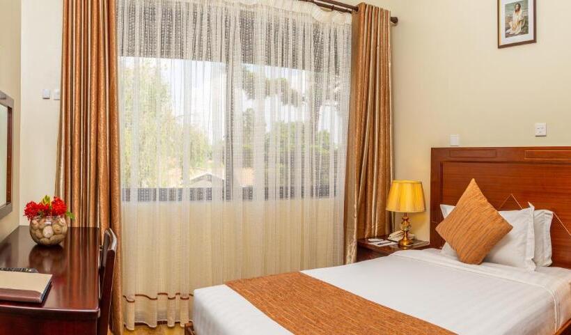 اتاق اکونومی یک تخته, Nyaika