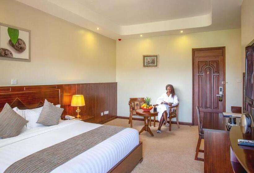 اتاق سوپریور, Nyaika