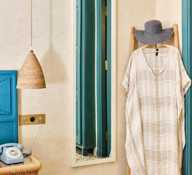 سوییت, Dar Jasmine