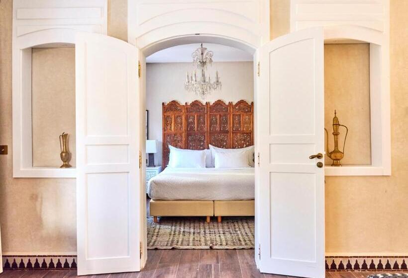 سوئیت سینیور, Dar Jasmine