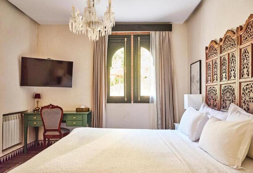 سوئیت سینیور, Dar Jasmine