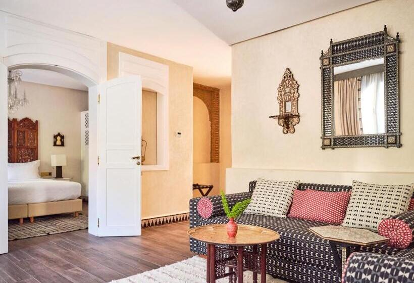 سوئیت سینیور, Dar Jasmine