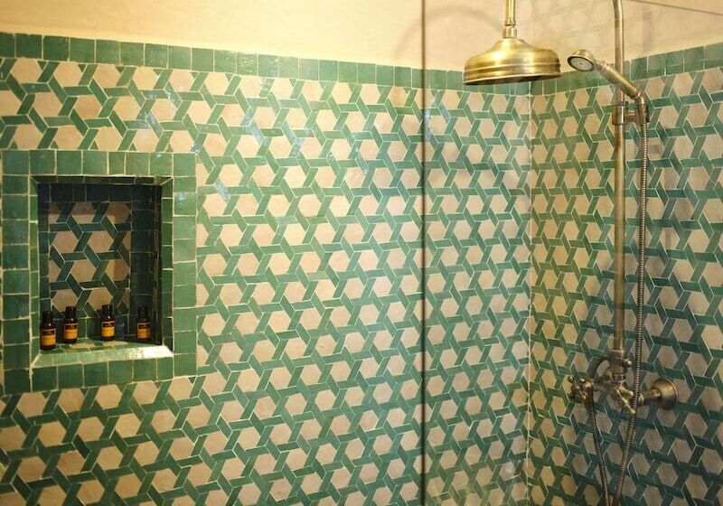 سوییت, Dar Jasmine