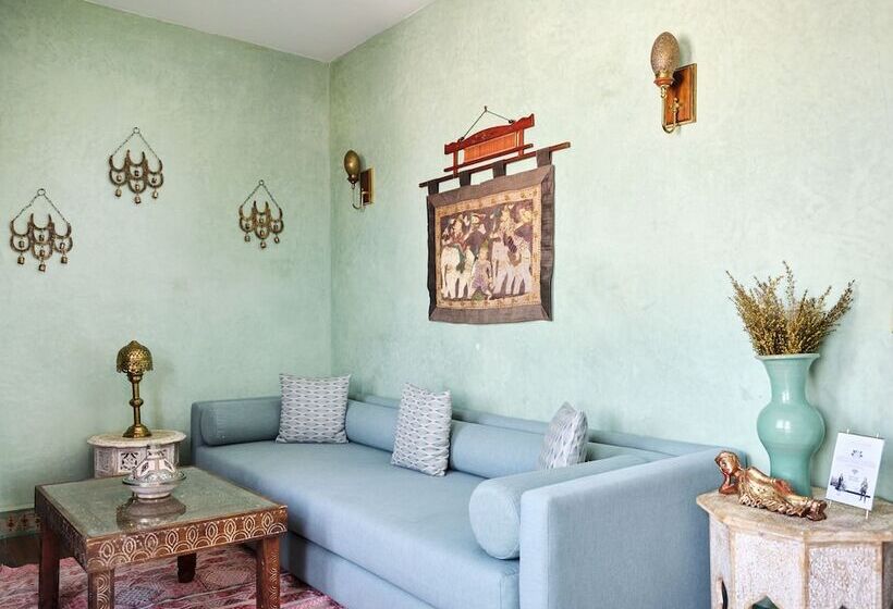 سوییت, Dar Jasmine