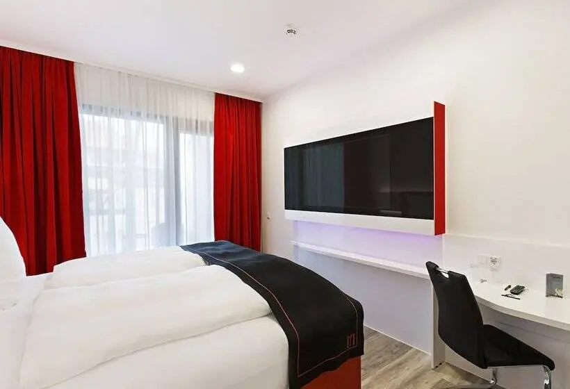 デラックスルーム, Dormero Hotel Roth