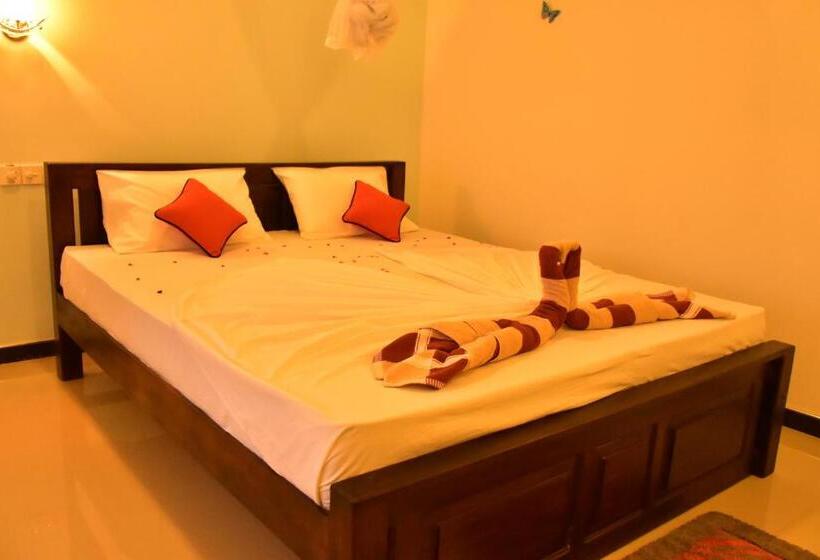 Standard-huone Parveke, La Casa Safari Resort